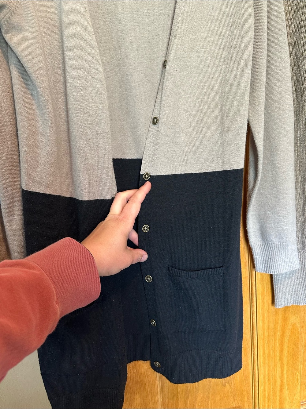 Colorblock Cardigan - Picture 2 of 2